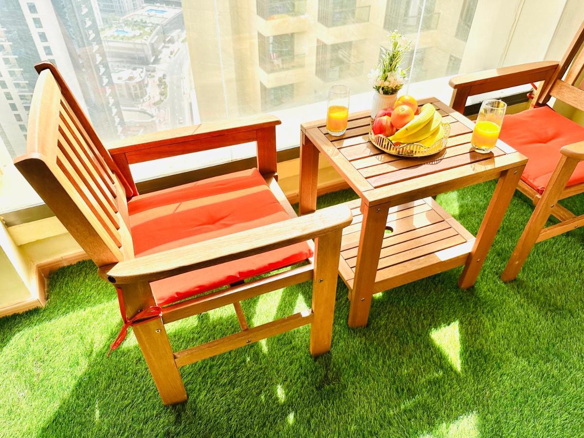 Luxury Casa - Indigo Sea View Apartment Jbr Beach 2Br Dubai Eksteriør bilde