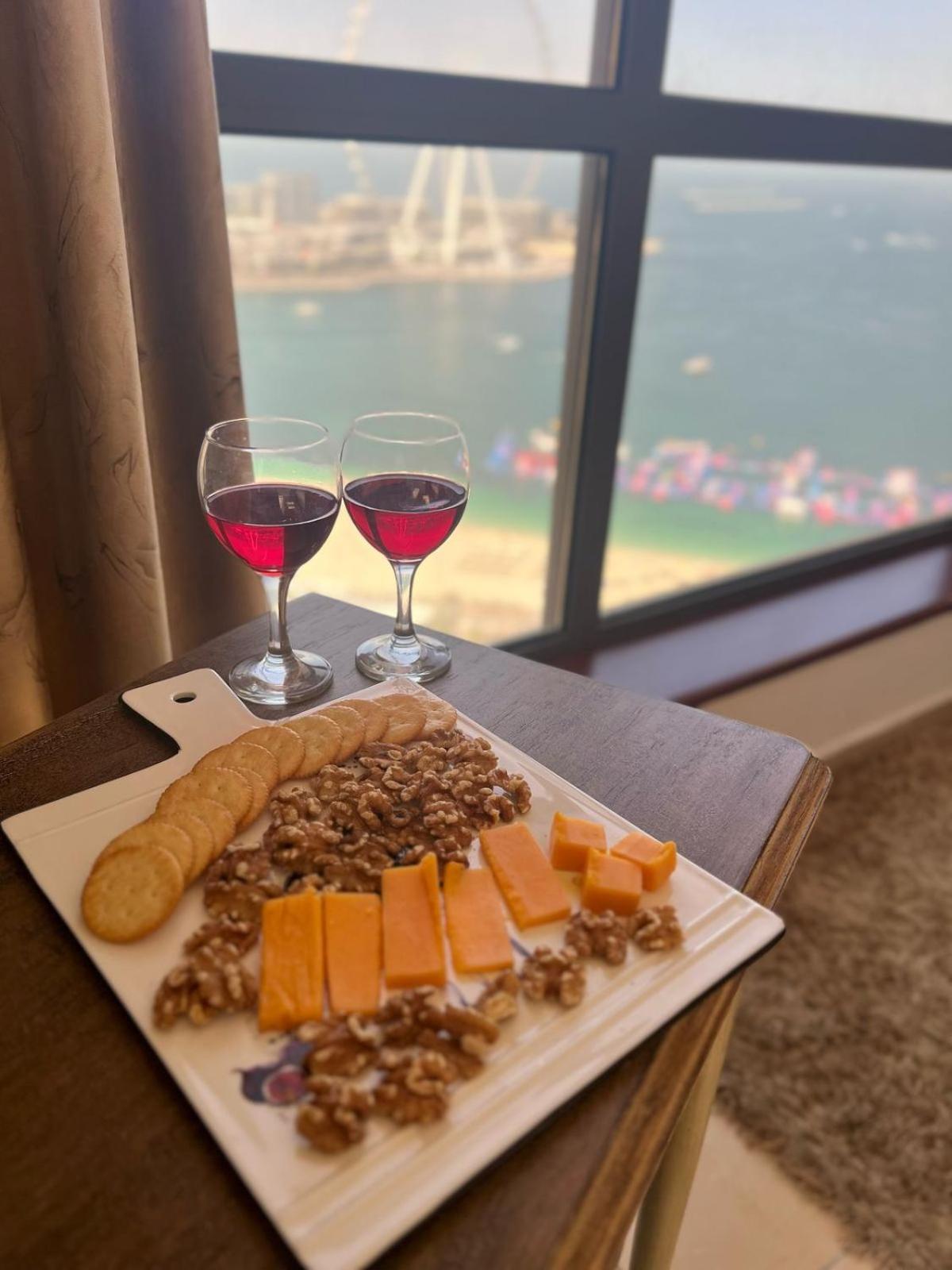 Luxury Casa - Indigo Sea View Apartment Jbr Beach 2Br Dubai Eksteriør bilde